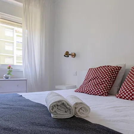 Serene 2-bedroom Flat With Garden View In Benfica Apartment Lisbon