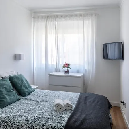 Serene 2-bedroom Flat With Garden View In Benfica Apartment Lisbon